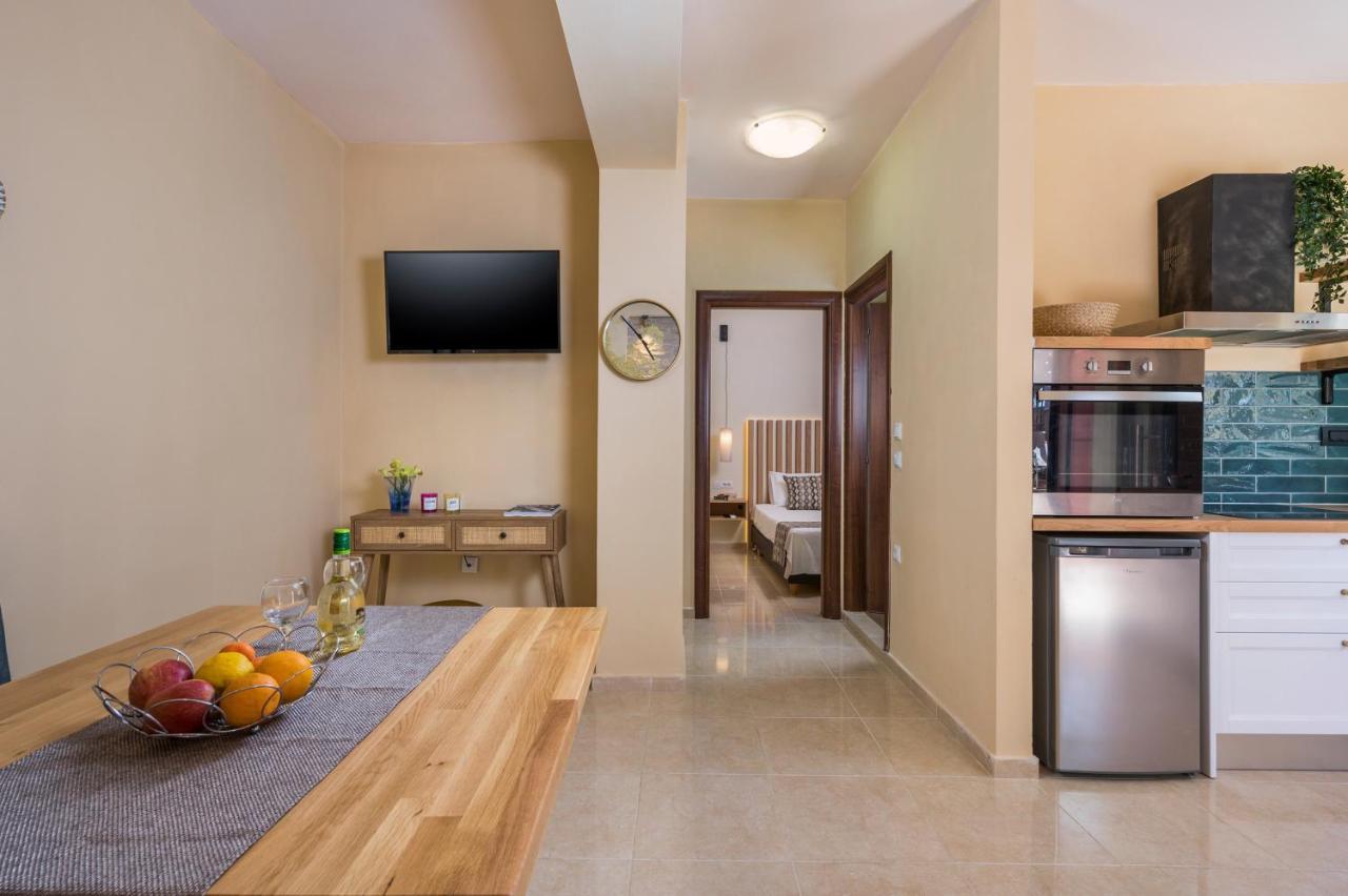 Anna Boutique Apartment 加藤-达拉特索 外观 照片